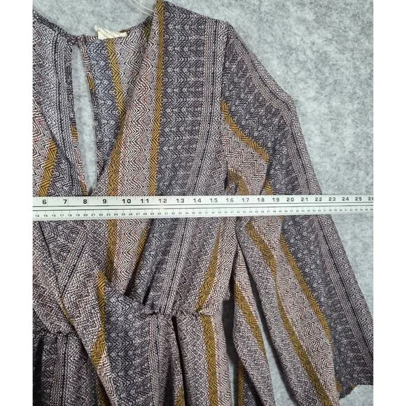 Peach Love Women’s Long Sleeve Romper Multicolor Size M Boho Floral One Piece - Picture 4 of 10